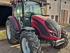 Valtra a85