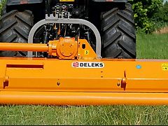 DELEKS Puma-160 Schlegelmulcher Seitenverstellbar Mähwerk