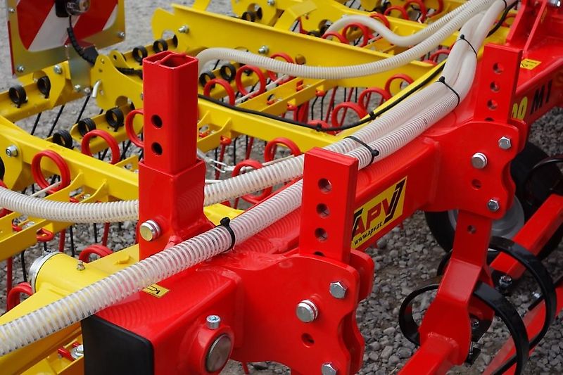 APV Grünlandstriegel GS 600 (Full Edition) Striegel mit Nachsaateinrichtung