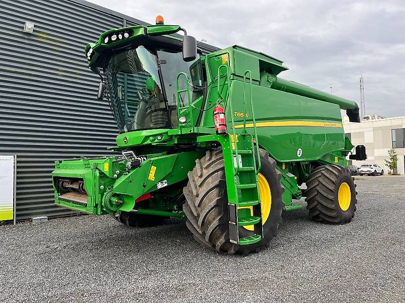 John Deere T 660i