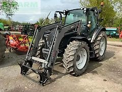 Valtra a105