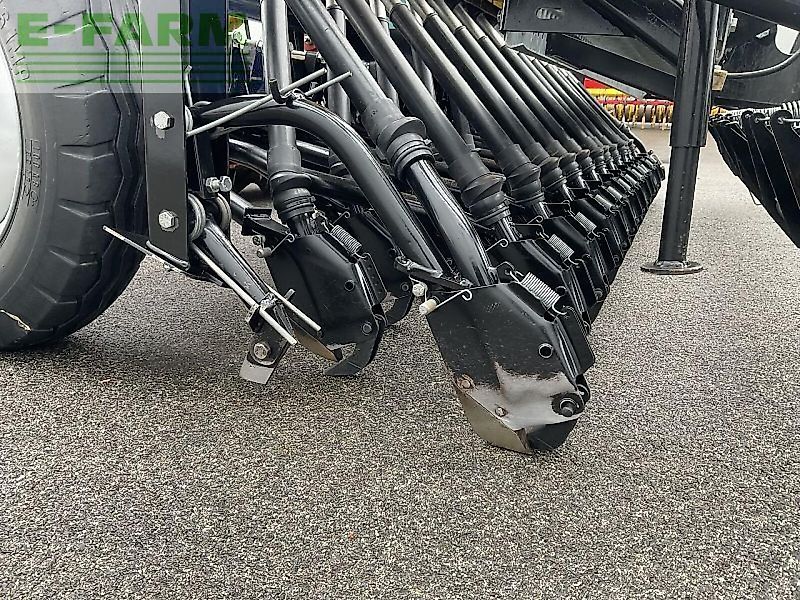 Regent orbit- m 3000 und vitasem 300 drillmaschine