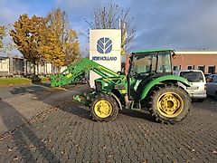 John Deere 5055 E