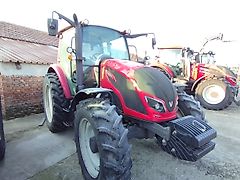 Valtra А124LH