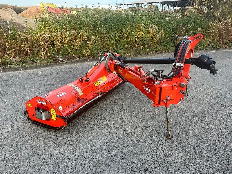 Kuhn TB 211