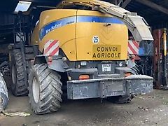 New Holland fr9060