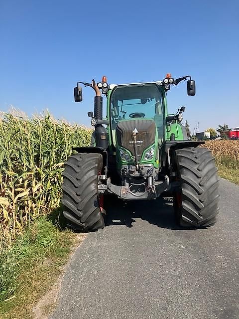 Fendt 718 vario profi plus
