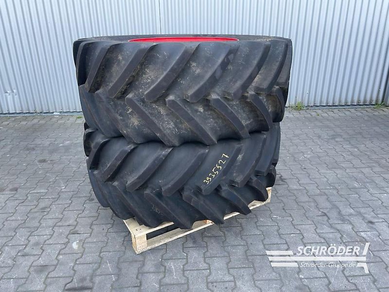 Fendt 2X 600/70 R30 MICHELIN VARIOGRIP