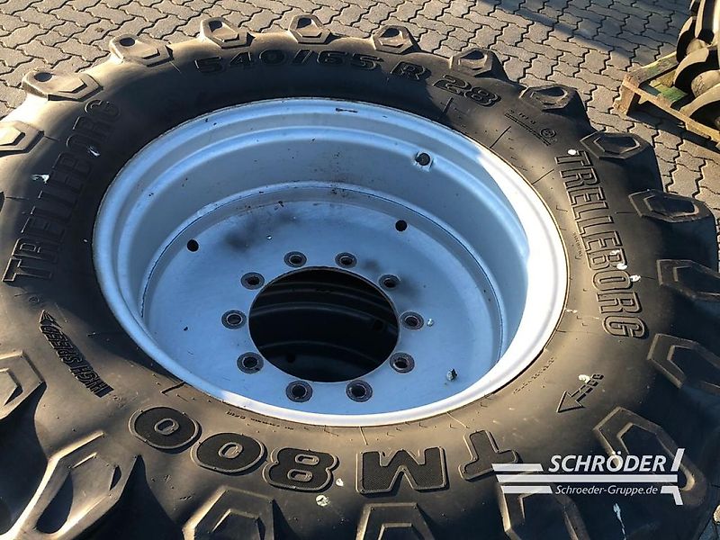 Fendt KOMPLETTRÄDER 540/65 R28 + 650/65 R38