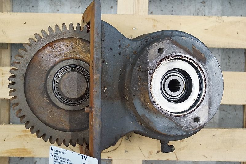 New Holland 8670 (Spare part/Reservedel/Ersatzteil)