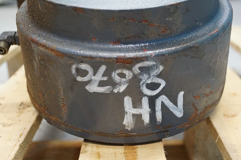 New Holland 8670 (Spare part/Reservedel/Ersatzteil)