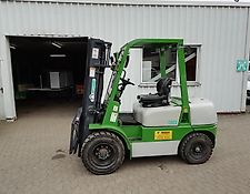 Artison FD30.48 3t Dieselstapler mit Triplexmast und Seitenschieber Artison FD30.48 3t Dieselstapler mit Triplexmast und Seitenschieber