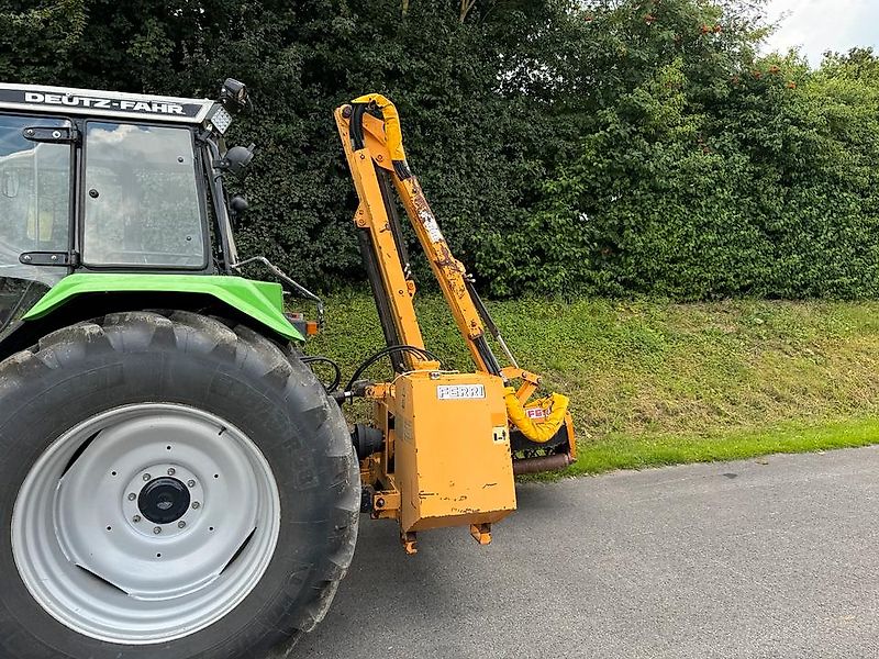 Ferri Auslegemulcher Böschungsmulcher Mulcher Schlegelmulcher