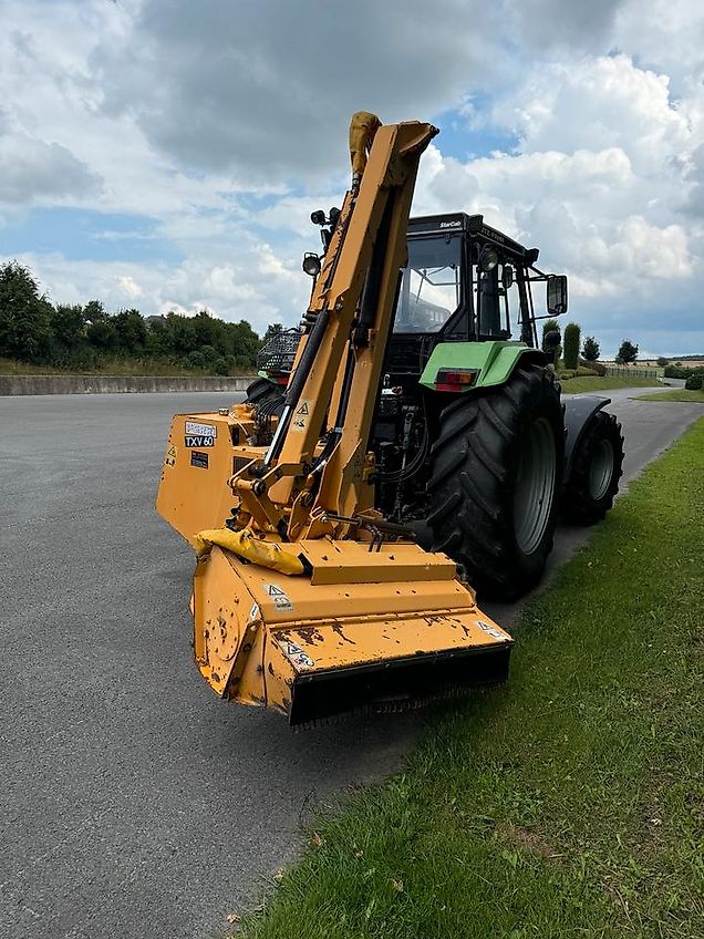 Ferri Auslegemulcher Böschungsmulcher Mulcher Schlegelmulcher