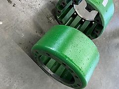 John Deere Spurverbreiterung / Nabenring/ VA / John Deere /  L158296 219 mm