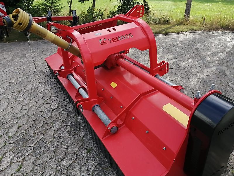 Tehnos 300cm Mulcher Frontanbau Heckanbau Tehnos Frontmulchgerät Ideal zur Zwischenfruchtbearbeitung im Vorlauf Frontanbaumulcher Tehnos MU300LW profi