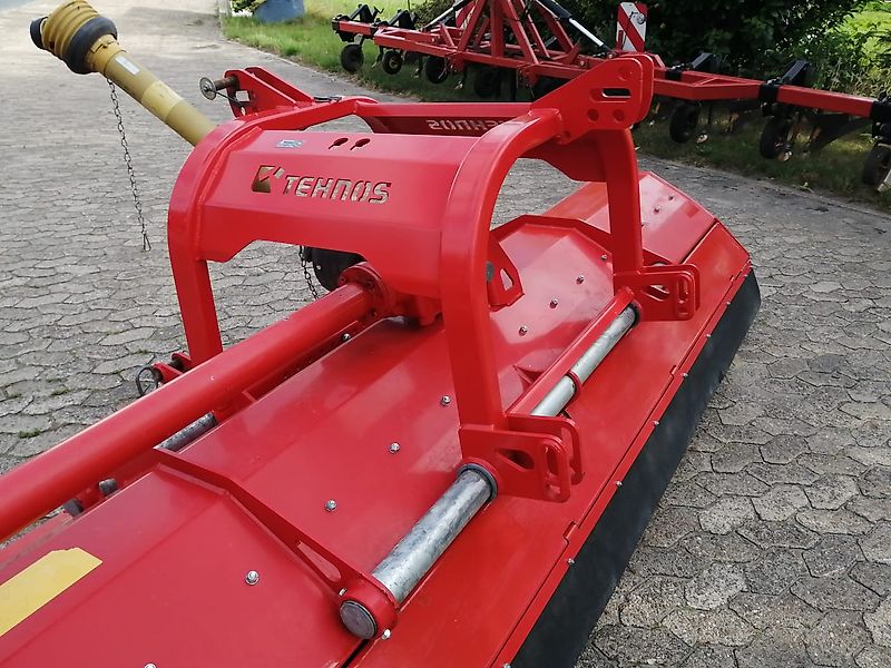 Tehnos 300cm Mulcher Frontanbau Heckanbau Tehnos Frontmulchgerät Ideal zur Zwischenfruchtbearbeitung im Vorlauf Frontanbaumulcher Tehnos MU300LW profi