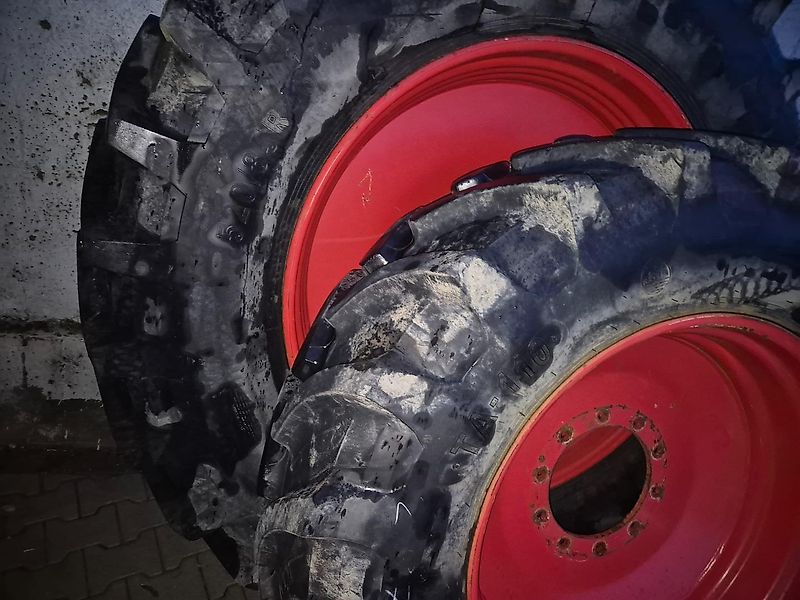 Fendt Pflegeräder Fendt 724 828 728