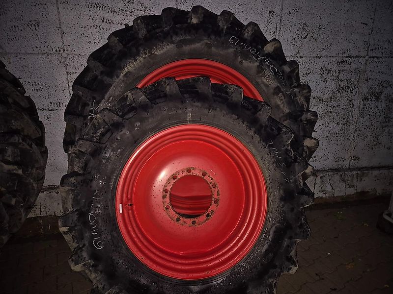 Fendt Pflegeräder Fendt 724 828 728