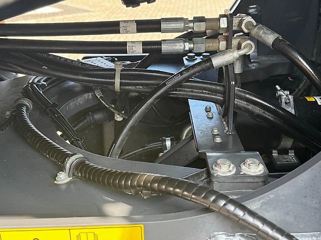 Doosan DEVELON /DL200-7, central lubrication, 2022