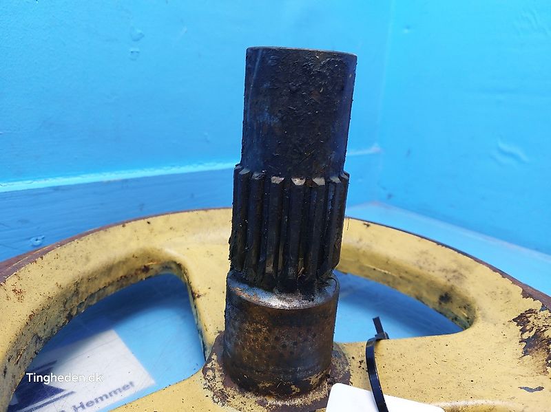 New Holland TX68 Flange 9832767 (Spare part/Reservedel/Ersatzteil)