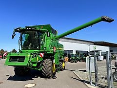 John Deere T560i HM