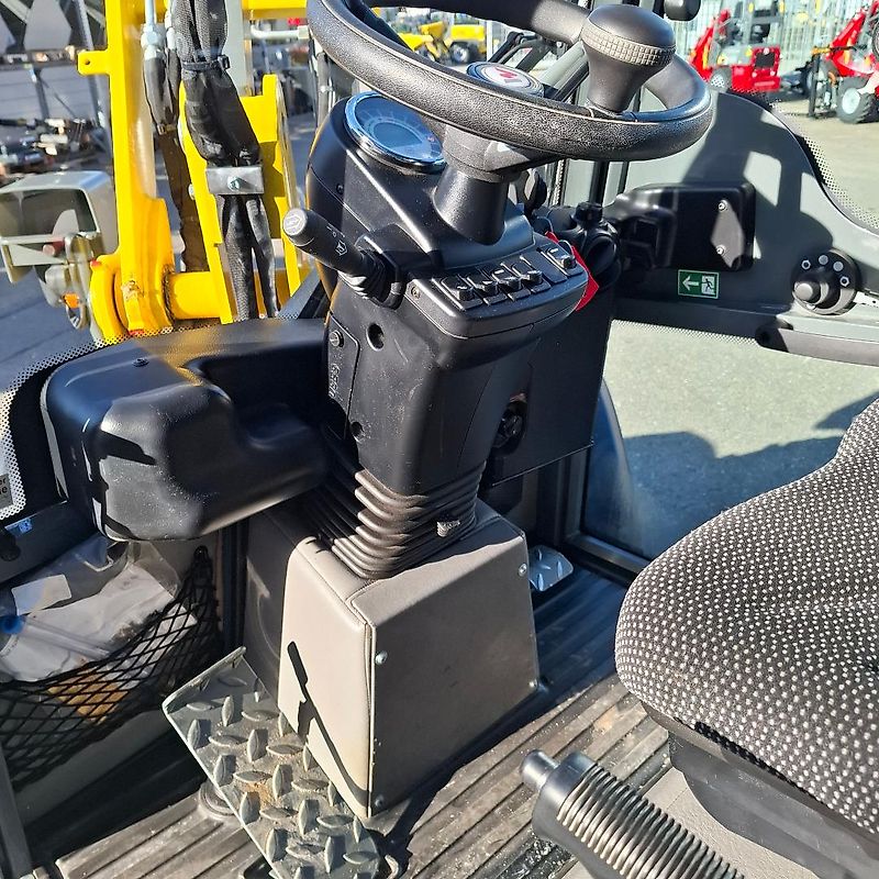 Wacker Neuson WL25