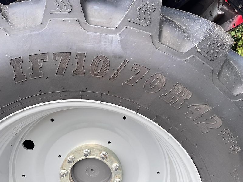 Massey Ferguson 8s.205 Dyna7 Exclusive