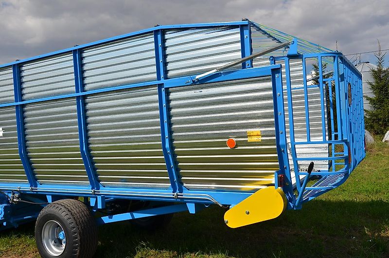 Zamet Mähladewagen Zamet T635/1 5000 kg 19 m3 /Ścinacz zielonek / La cortadora de forraje T635