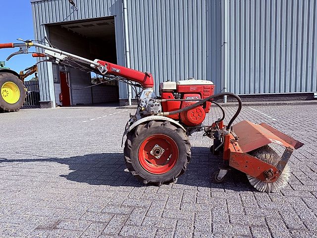 Honda F800 Veegmachine