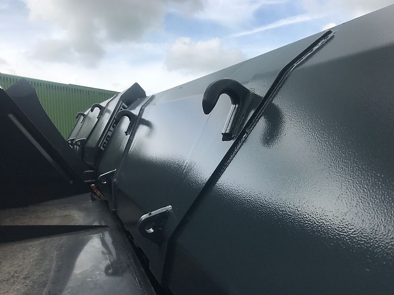 Frontladerschaufel Frontladerschaufeln von 1,20m - 2,40m