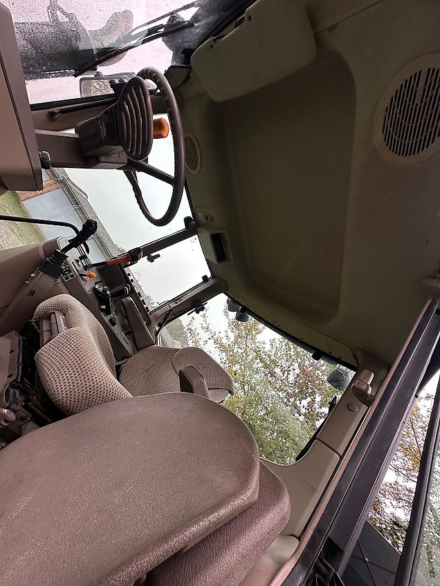 John Deere 6130M AQuad