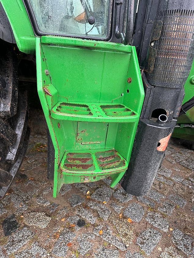 John Deere 6130M AQuad