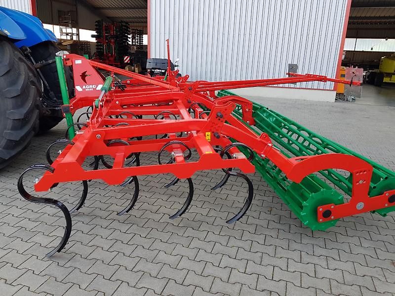 AGRO-MASZ APS 60H mit Meißelschar