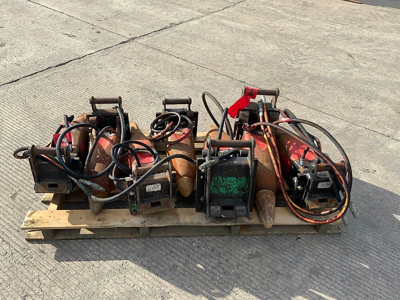 Choice of SANDVIC BreakersSL10, SL10M, SL30