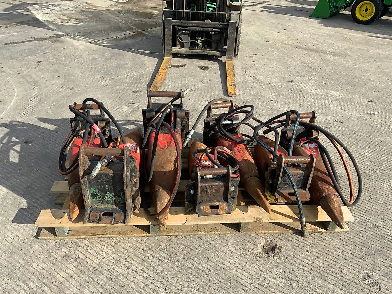 Choice of SANDVIC BreakersSL10, SL10M, SL30