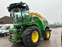 John Deere 8800