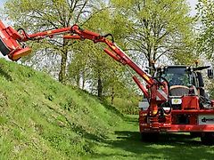 Valtra STEGEMANN Kommunalrahmen für Valtra Traktoren