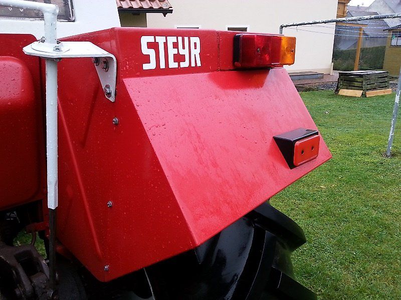 Steyr Neue Nachbau Kotflügel SK1 SK2 8000 8100