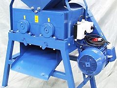 KMZ Getreidequetsche / Malzmühle T270/100/3 kw