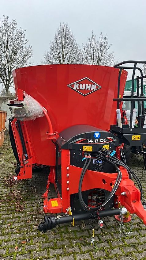 Kuhn Profile 14.2 DS Futtermischwagen 14m³ 2 Schnecken