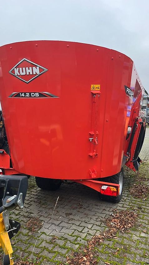 Kuhn Profile 14.2 DS Futtermischwagen 14m³ 2 Schnecken