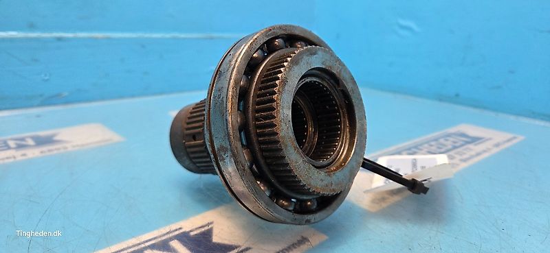 New Holland 8340 (Spare part/Reservedel/Ersatzteil)