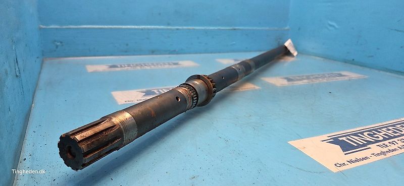 New Holland 8340 (Spare part/Reservedel/Ersatzteil)