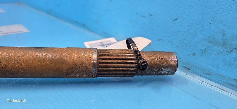 New Holland 8340 (Spare part/Reservedel/Ersatzteil)