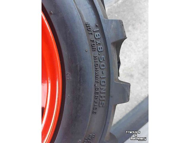 Kubota 18x8.50-10 1885010 Wiel
