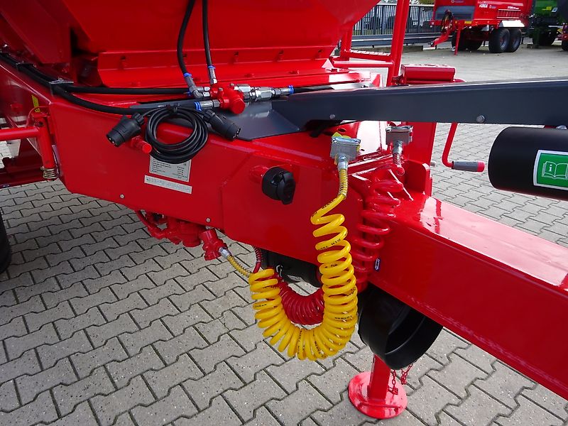 Unia gebr. Einachsgroßflächenstreuer RCW 45 (4,5 dm³)