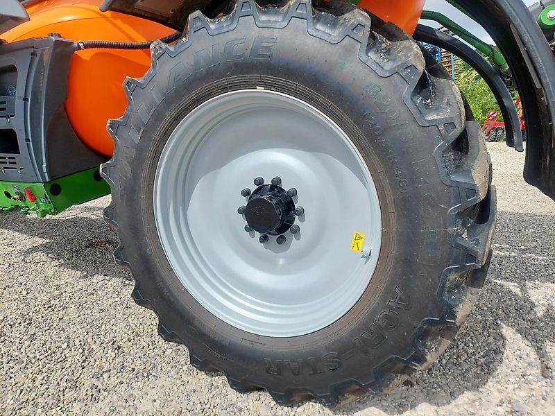 Amazone UX 8601 -30m- 25cm dyseafstand