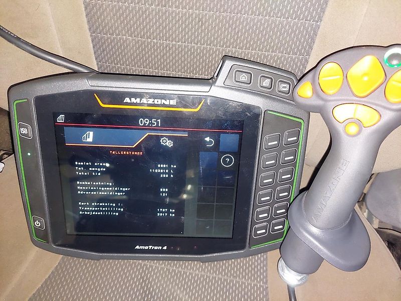 Amazone UX 8601 -30m- 25cm dyseafstand