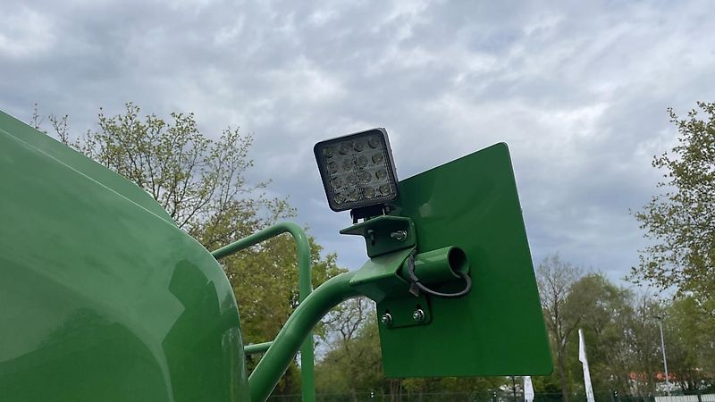 John Deere RUNDBALLENPRESSE F441R